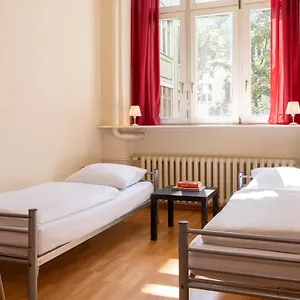  Hostel In